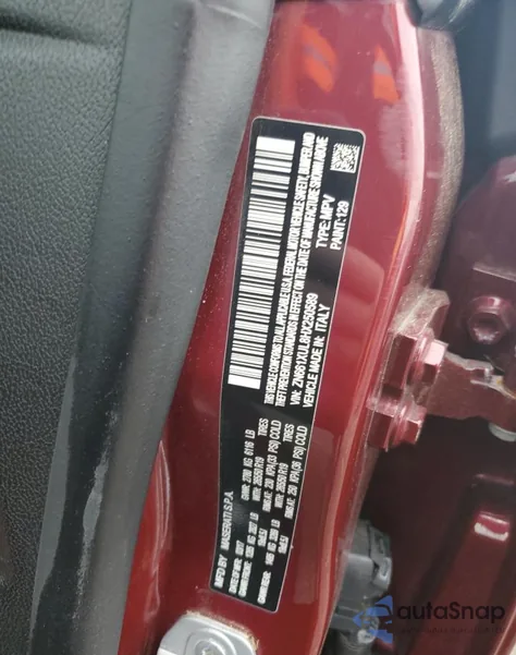 2017 Maserati Levante Luxury z USA, uszkodzony, nr VIN ZN661XUL8HX250589